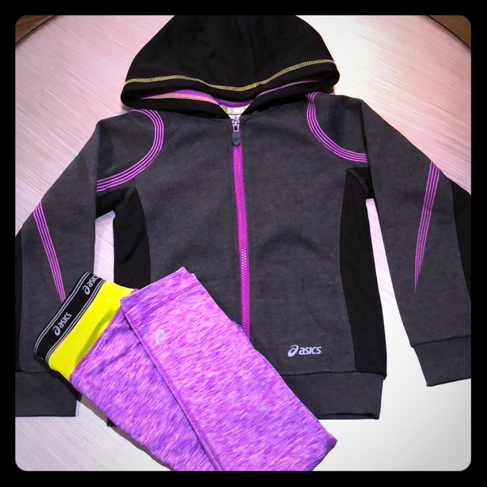 ❌❌❌SOLD❌❌❌ASICS Girl’s Jogger Set 🌹 Size 6